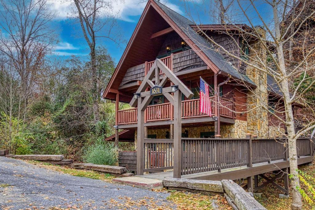 Bridgewood Cabin, Hot Tub, 1089 Of Free Attraction Tickets For Each Paid Day, Dollywood And More! Pigeon Forge Exterior foto